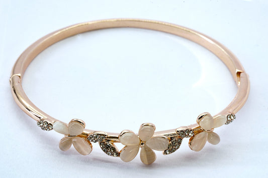 Blush Blom 18kt Bracelet Kada - OY JEWELLS -