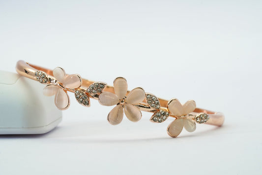 Blush Blom 18kt Bracelet Kada - OY JEWELLS -