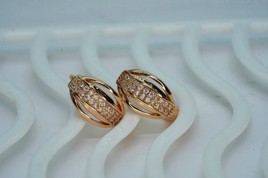 OY Dazzale Hoops Earrings - OY JEWELLS -