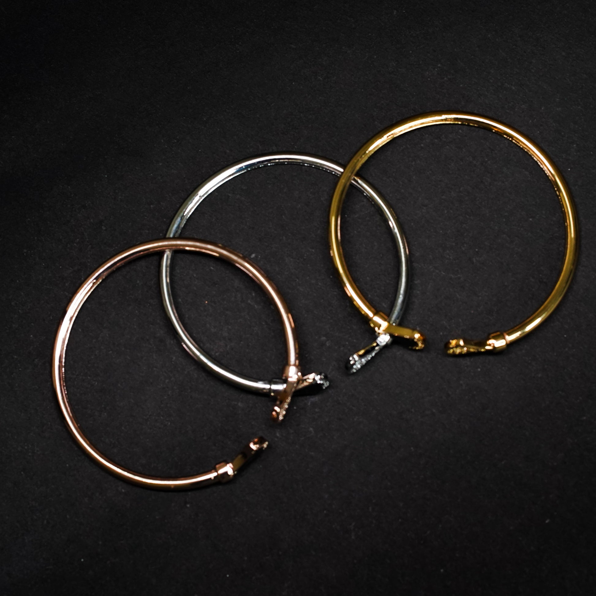 Fan Shape Black EnamelAnd Pave Stone Bracelets - OY JEWELLS - 