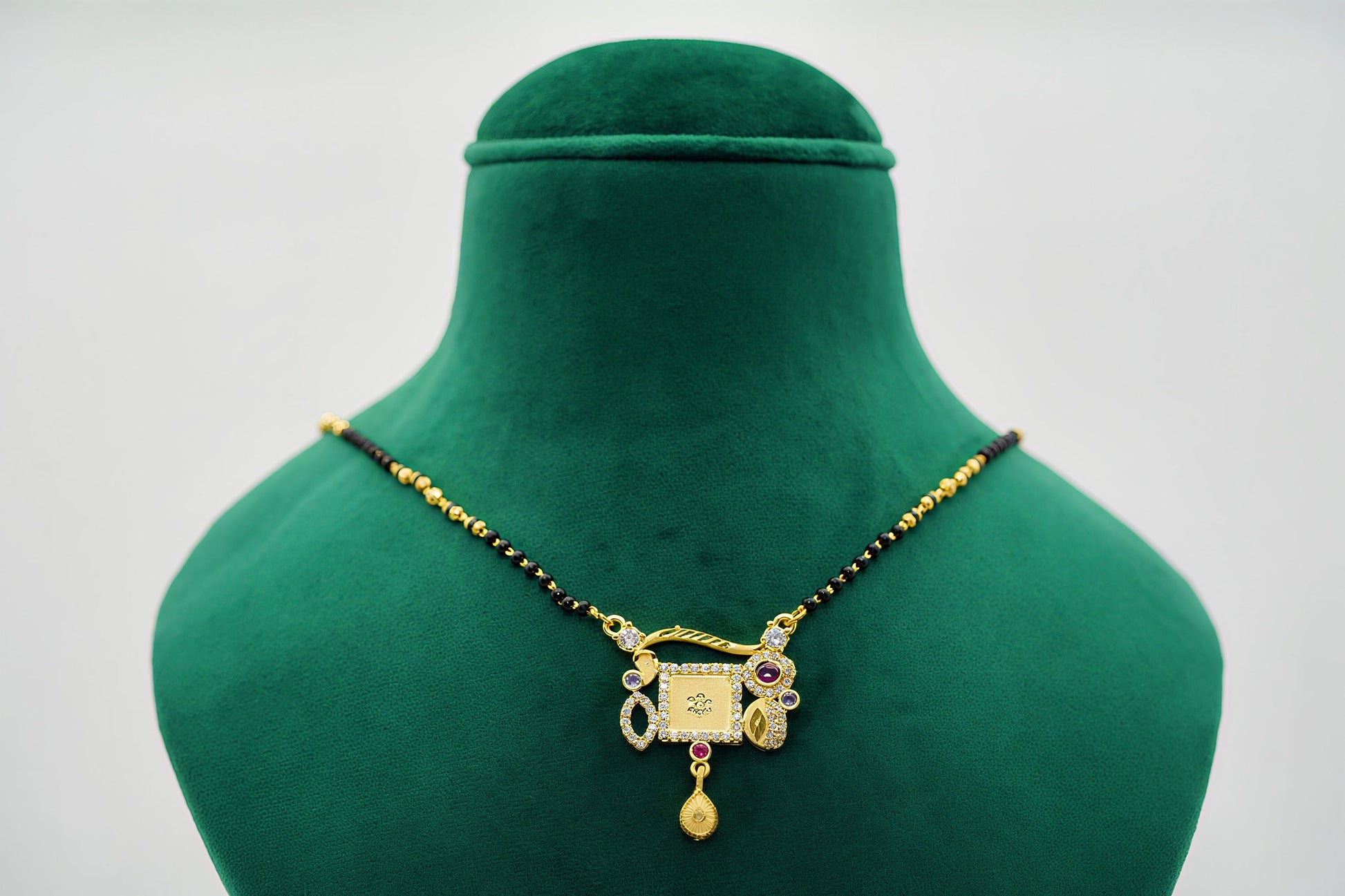 Geometric Lattice Mangalsutra - OY JEWELLS - 