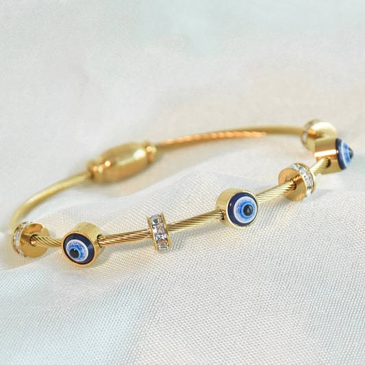 Lucky Charm 18kt Gold Bracelet
