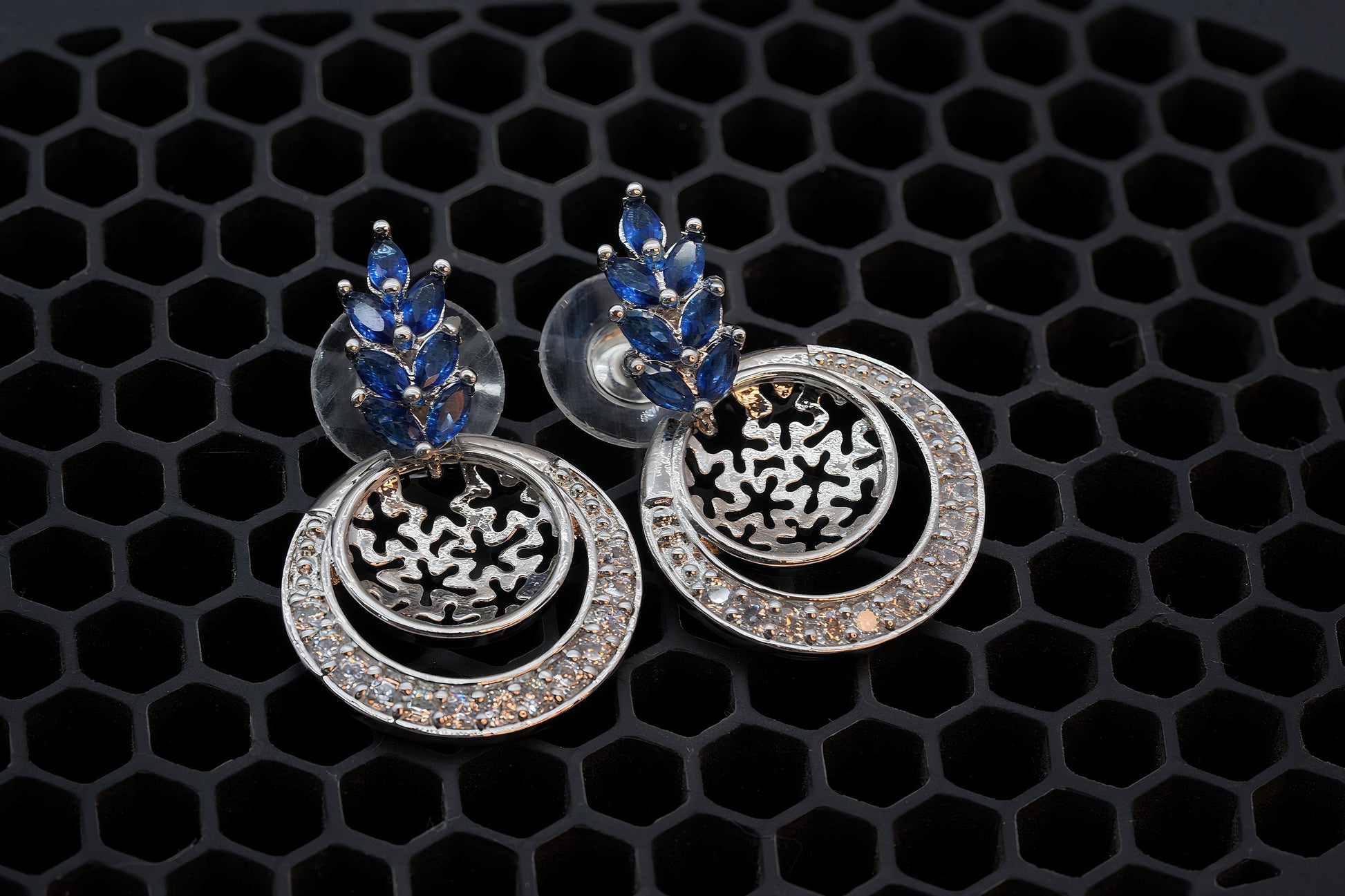 Laurel Leaf Top Rose Gold Dangle Earrings - OY JEWELLS - 