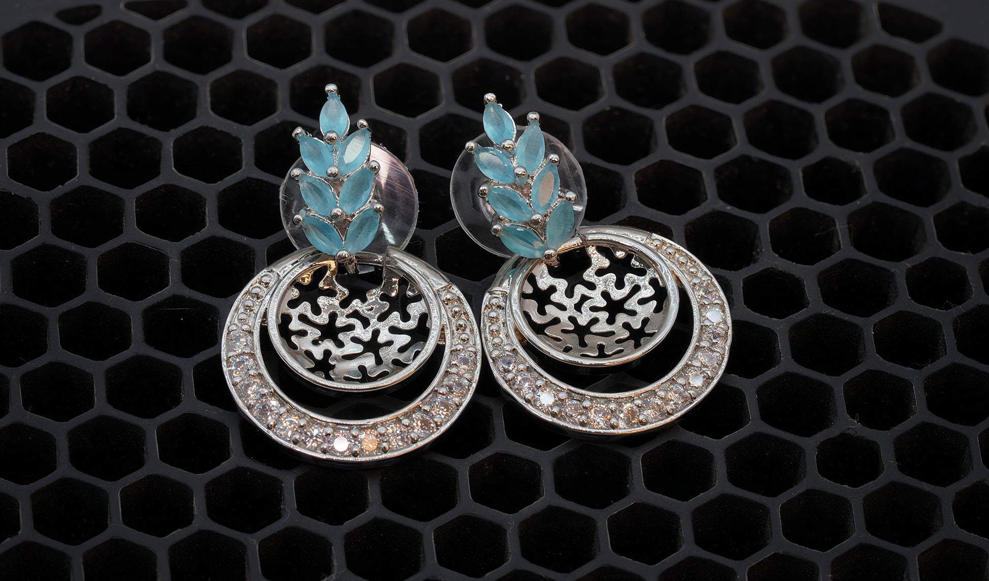 Laurel Leaf Top Rose Gold Dangle Earrings - OY JEWELLS - 