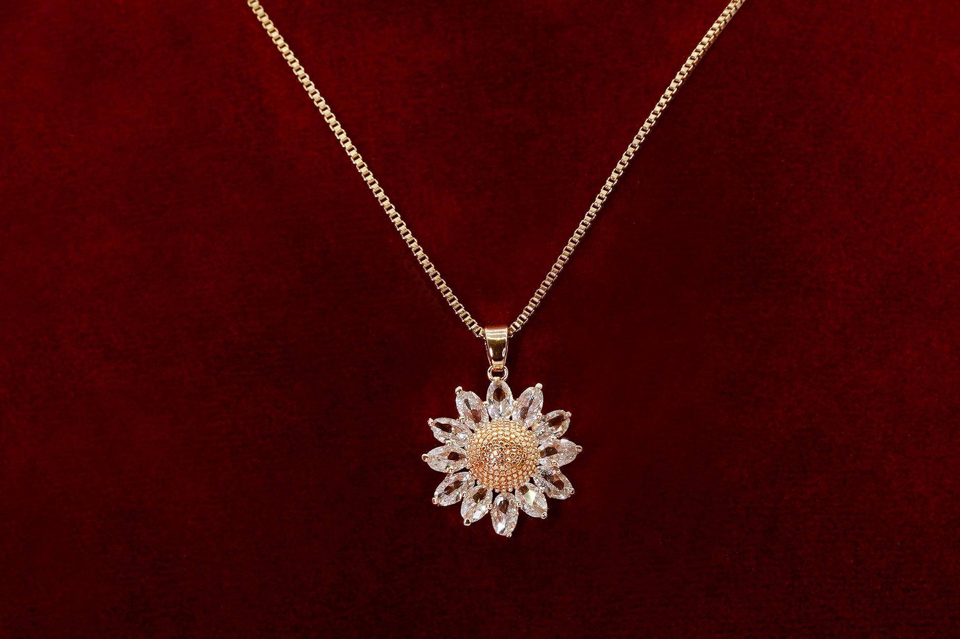Sparkling Sunflower Pendant with Chain - OY JEWELLS - 